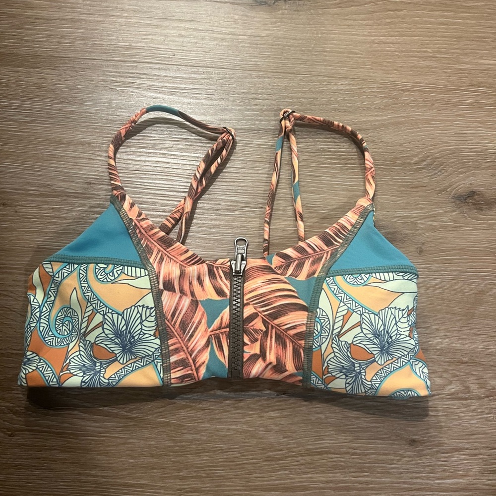 Maaji bikini top. Size medium.